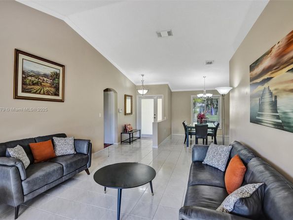 13300 SW 17th Ct, Miramar FL 33027