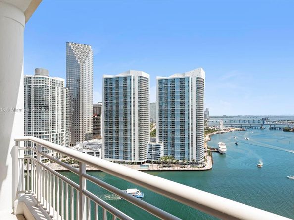 888 Brickell Key Dr 2606, Miami FL 33131