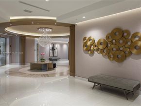 888 Brickell Key Dr 2606, Miami FL 33131