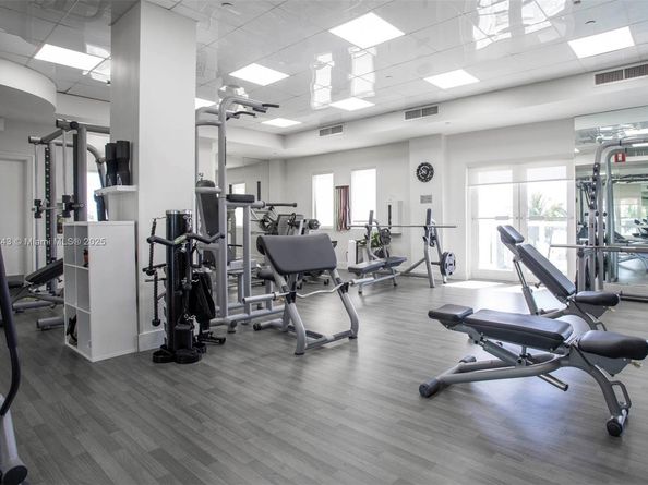 4775 Collins Ave 1708, Miami Beach FL 33140