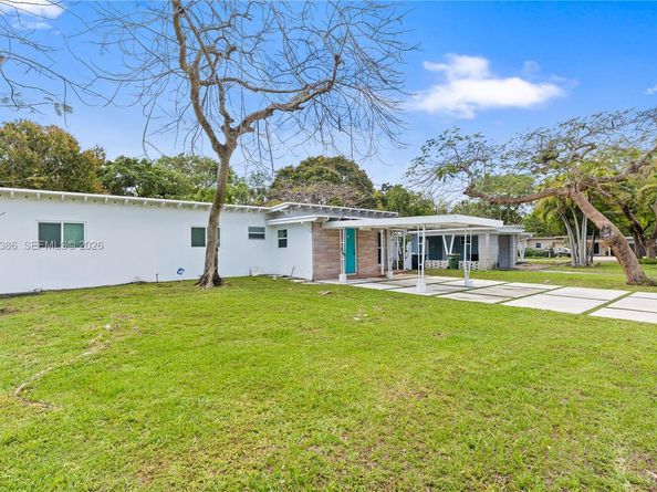 1110 NE 130th St, North Miami FL 33161