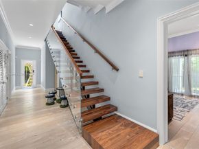 431 W Rivo Alto Dr, Miami Beach FL 33139
