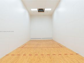 540 Brickell Key Dr 202, Miami FL 33131