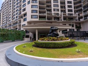 540 Brickell Key Dr 202, Miami FL 33131