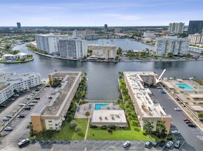 1889 S Ocean Dr 114, Hallandale Beach FL 33009