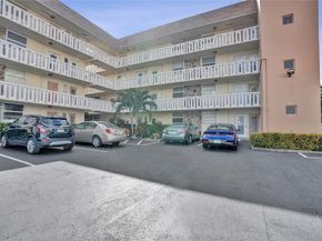 1889 S Ocean Dr 114, Hallandale Beach FL 33009