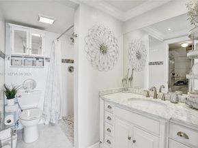 1889 S Ocean Dr 114, Hallandale Beach FL 33009