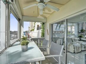 1889 S Ocean Dr 114, Hallandale Beach FL 33009