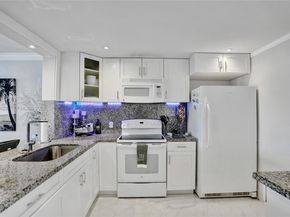 1889 S Ocean Dr 114, Hallandale Beach FL 33009