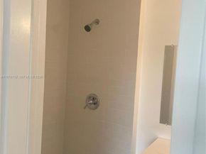 20725 NE 8th Ct 20311, Miami FL 33179