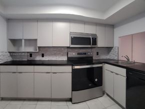120 Royal Park Dr 3B, Oakland Park FL 33309