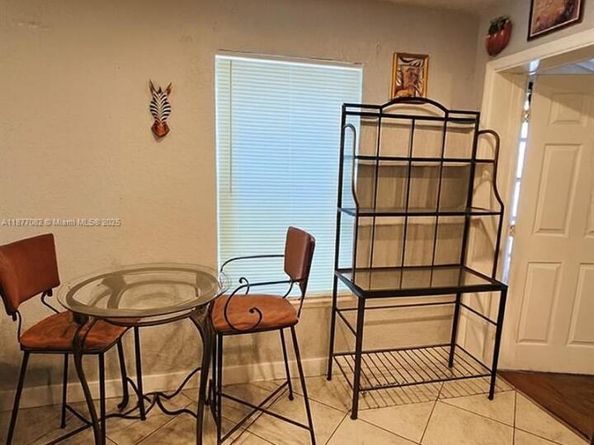 5290 NE 10th Ave, Deerfield Beach FL 33064