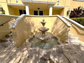 101 Sidonia Ave 304, Coral Gables FL 33134