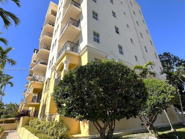 101 Sidonia Ave 304, Coral Gables FL 33134