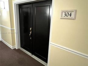 101 Sidonia Ave 304, Coral Gables FL 33134