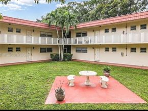 14901 SW 4th St 14A, Pembroke Pines FL 33027