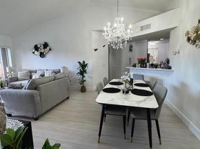 8801 Wiles Rd 308, Coral Springs FL 33067