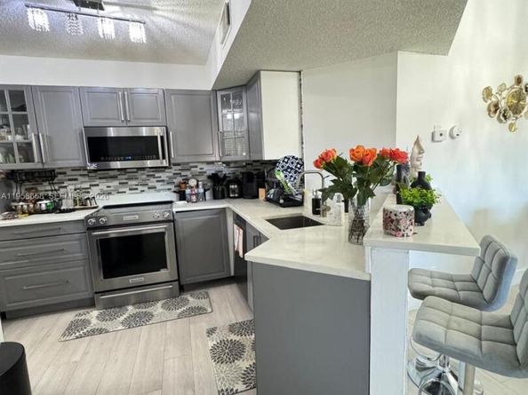 8801 Wiles Rd 308, Coral Springs FL 33067