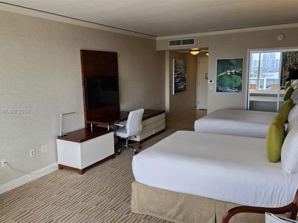 18001 Collins Ave 601, Sunny Isles Beach FL 33160