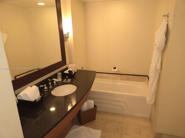 18001 Collins Ave 601, Sunny Isles Beach FL 33160