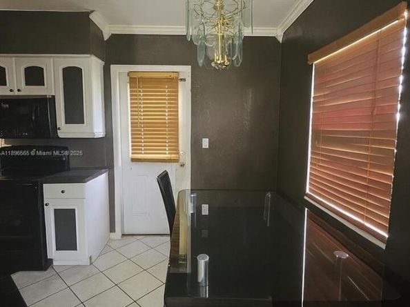 15770 NW 17th Pl, Miami Gardens FL 33054
