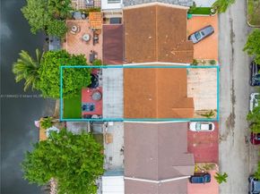 17400 NW 76th Ct, Hialeah FL 33015