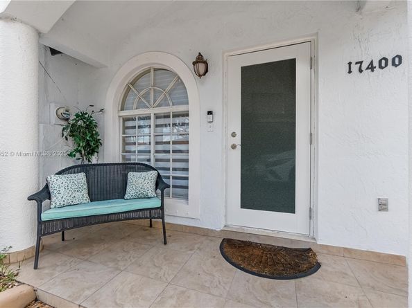 17400 NW 76th Ct, Hialeah FL 33015