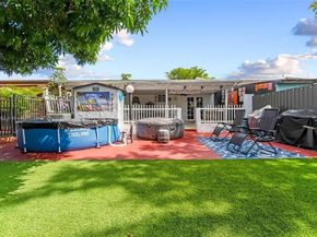17400 NW 76th Ct, Hialeah FL 33015