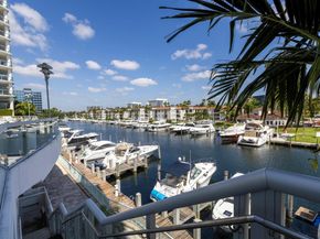 3131 NE 188th St 21004, Aventura FL 33180