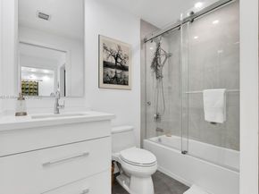 3131 NE 188th St 21004, Aventura FL 33180