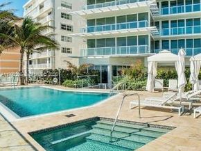 7135 Collins Ave 525, Miami Beach FL 33141