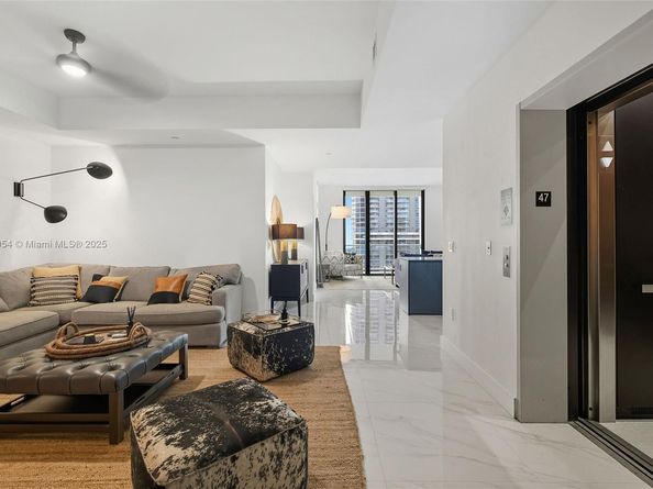 1010 Brickell Ave 4704, Miami FL 33131
