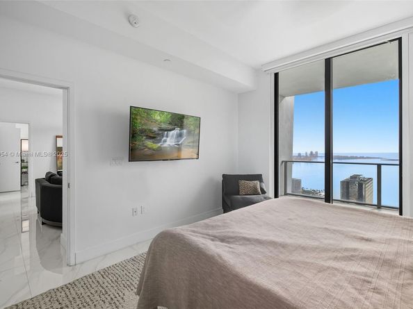 1010 Brickell Ave 4704, Miami FL 33131