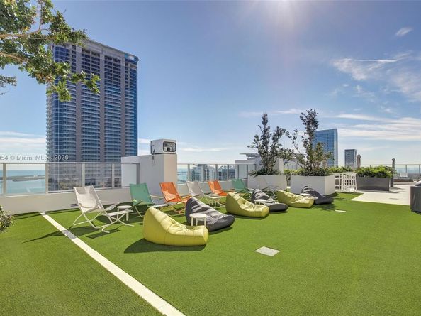 1010 Brickell Ave 4704, Miami FL 33131