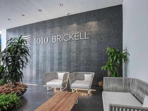 1010 Brickell Ave 4704, Miami FL 33131