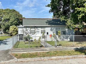 940 Charles St, West Palm Beach FL 33401