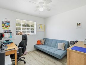 3221 NW 12th Pl, Lauderhill FL 33311