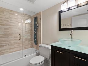 1623 Collins Ave 215, Miami Beach FL 33139
