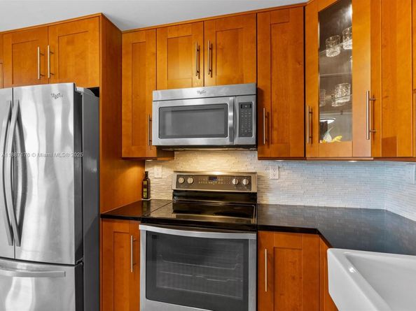 1623 Collins Ave 215, Miami Beach FL 33139