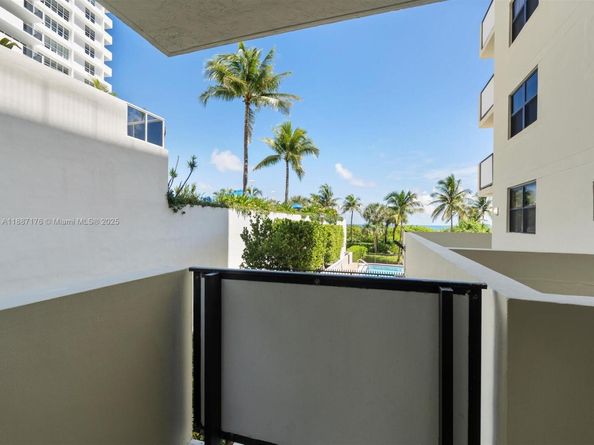 1623 Collins Ave 215, Miami Beach FL 33139