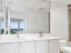 7330 Ocean Ter 20B, Miami Beach FL 33141