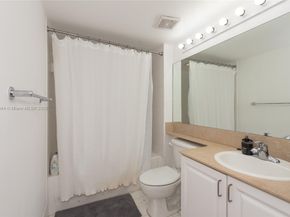 1155 Brickell Bay Dr 3403, Miami FL 33131