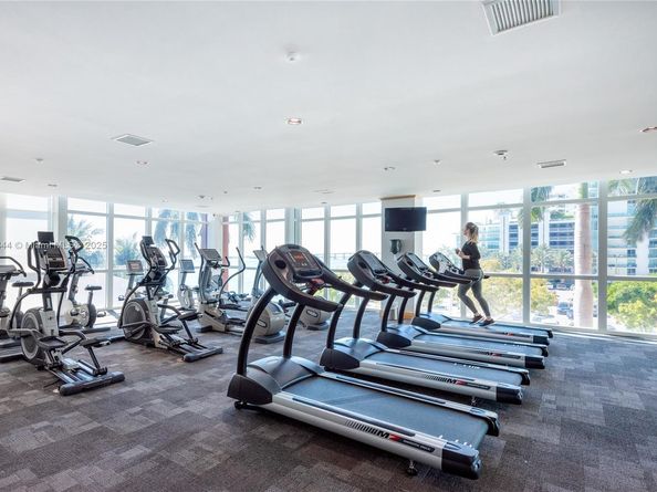 1155 Brickell Bay Dr 3403, Miami FL 33131