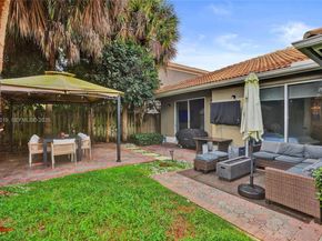 9046 SW 160th Ter, Palmetto Bay FL 33157