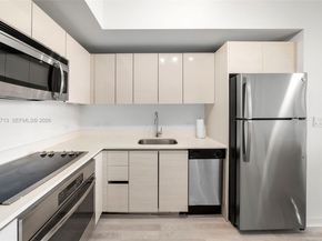 2602 E Hallandale Beach Blvd R1104, Hallandale Beach FL 33009