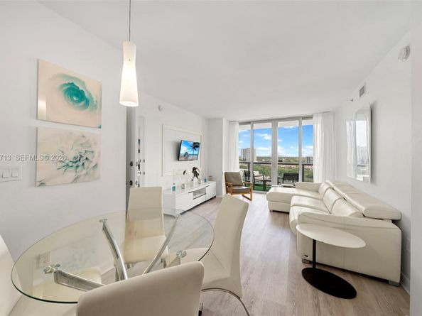 2602 E Hallandale Beach Blvd R1104, Hallandale Beach FL 33009