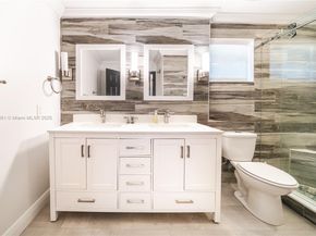 18201 NW 16th St, Pembroke Pines FL 33029