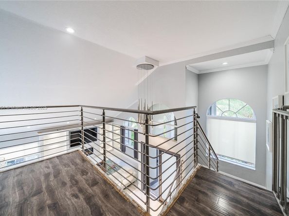 18201 NW 16th St, Pembroke Pines FL 33029