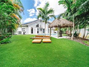 18201 NW 16th St, Pembroke Pines FL 33029