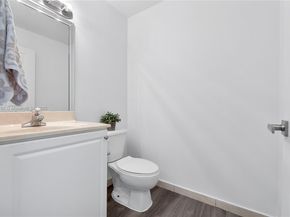 3991 NW 92 Avenue, Sunrise FL 33351